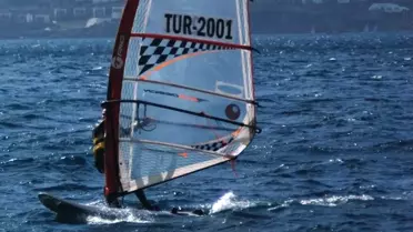 PWA Slalom Dünya Kupası Yarışları Alaçatı'da Başlıyor