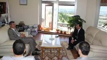 Vali Şerif Yılmaz'dan Rektör Karaaslan'a Ziyaret