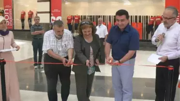 Minik Ellerin 'Ebru Sergisi' Açıldı