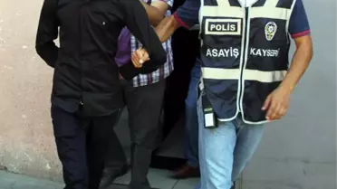 Kayseri'de Hasmını Bıçaklayarak Öldüren Zanlı Tutuklandı