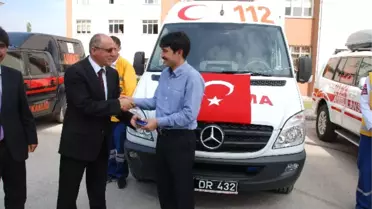 Ambulanslar İlçelere Teslim Edildi