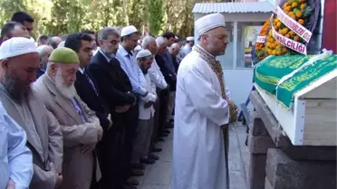 Semerkand Vakfı Kayseri İl Başkanı Toprağa Verildi
