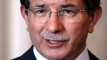 Davutoğlu, Suudi Mevkidaşı El Faysal'la Görüştü