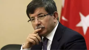Dışişleri Bakanı Davutoğlu, Basın Toplantısı Düzenledi