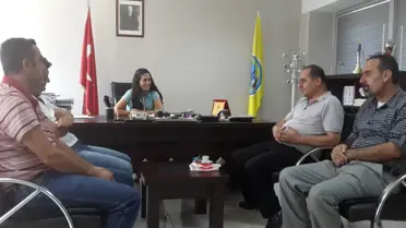 ASKF'den Başkan Akel'e Plaket