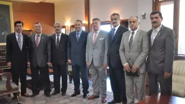 Karadeniz'li Muhtarlardan Vali Ali Kaban'a Ziyaret