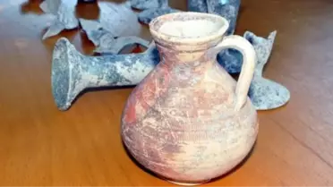 Side Kazılarında Mozaik Zemin Gün Işığına Çıkarıldı