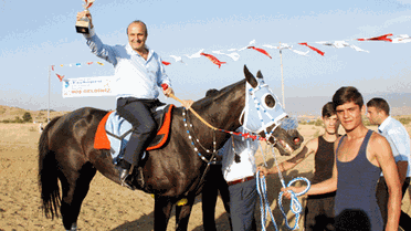 Taşköprü'de Geleneksel At Yarışları Nefes Kesti