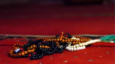 Göynük'teki Camilerde Tespihler Kaldırıldı