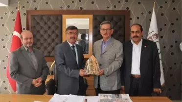 İnsani Yardım Platformundan Başkan Akdoğan'a Ziyaret
