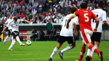 Almanya, Avusturya'yı 3-0 Yendi