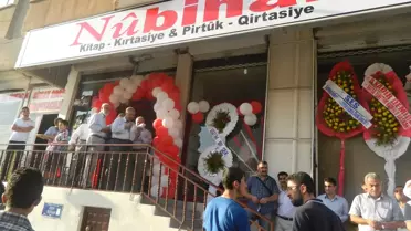 Batman'da İlk Kez Kürtçe Kırtasiye Açıldı