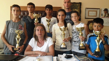Ayvalık'a 6 Kupayla Döndüler
