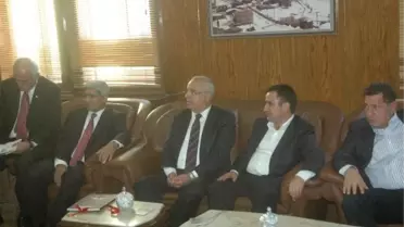 CHP Heyeti Hakkari'de Temaslarda Bulundu