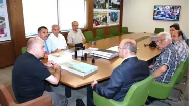 Gediz Belediyesi, İlçe Kültürüne Büyük Katkı Sağlayacak Olan İki Kitabı Daha Tanıttı