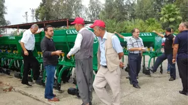 Ceyhanlı Çiftçiler Hibe Desteği ile Makine Aldılar