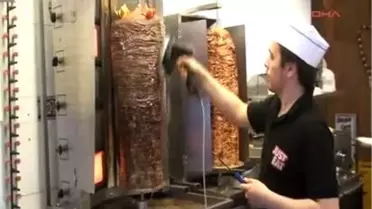 Danimarka'da Türk Dönerciye En İyi Döner Malzemesi Ödülü