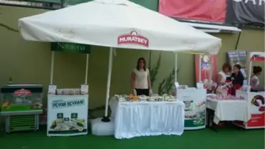 Tenis Tutkunları 'Muratbey' Lezzetinde Buluştu