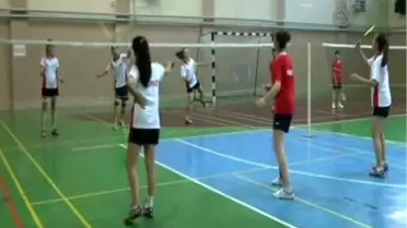 Badmintoncuların başarısı ERZİNCAN