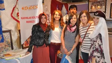 Derik Kadın Kültür Merkezi Kursiyerlerinin Eserleri Ankara'da Sergilendi