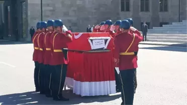 Eski Vekil İçin TBMM'de Tören Düzenlendi