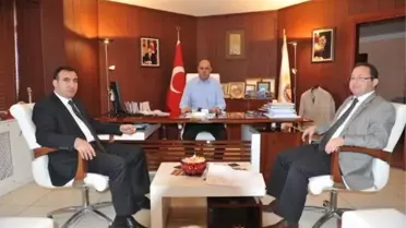 Artuklu Kaymakamı Karataşoğlu, Başkan Ayanoğlu'nu Ziyaret Etti