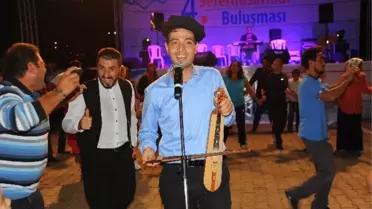 Seferihisar Horonlarla İnledi
