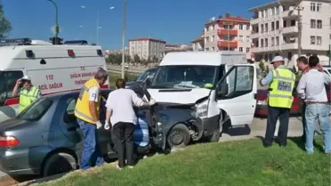 Tekirdağ'da Trafik Kazası: 2 Yaralı