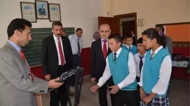 200 Öğrenciye Yardım Yapıldı