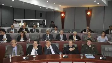 AB Uyum Toplantısında, Yabancı Dil Bilmeme Vurgusu