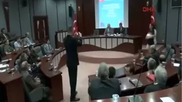 AB Uyum Toplantısında, Yabancı Dil Bilmeme Vurgusu