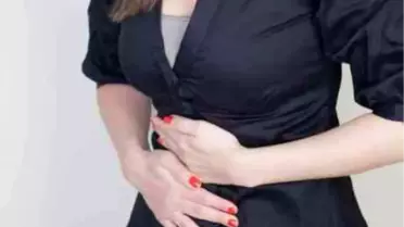 'Karın Ağrıları Ailevi Akdeniz Ateşi Hastalığının Habercisi Olabilir'