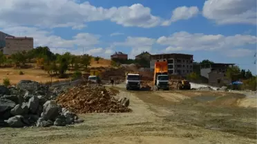 Bitlis-Mutki Karayolu Yapımı Devam Ediyor