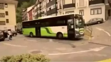 Otobüslerin Rahat Dönüş Yapmasını Sağlayan Sistem