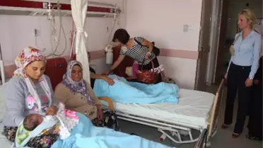 Gaziantep Halk Sağlığı Müdürlüğü Çeküs Emzirme Haftası'nı Kutluyor