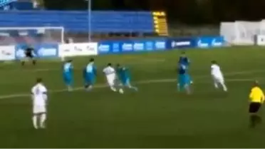 Avusturyalı Genç Futbolcu Önüne Gelen Herkesi Çalımladı