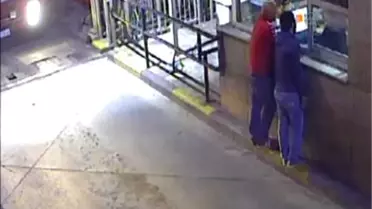 Darp edilen gümrük muhafaza memuru iki kişiyi bacaklarından vurdu ARTVİN