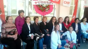 Söke CHP Kadın Kolları Yeni Yönetimi Belirlendi