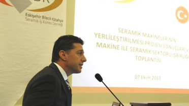 Eskişehir'de 'Yerli Seramik Makinesi Üretimi' Toplantısı