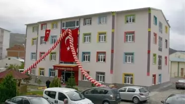 Oltu'nun İlk Özel Çocuk Evi Hizmete Açıldı