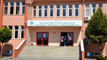 Yüksek Okul Ayvalık'a Artı Değer Katıyor