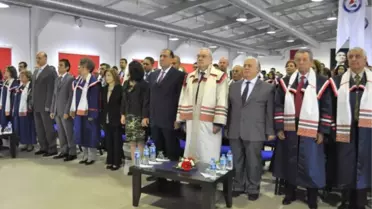 İzmir Üniversitesi 6'Incı Eğitim Yılına Başladı