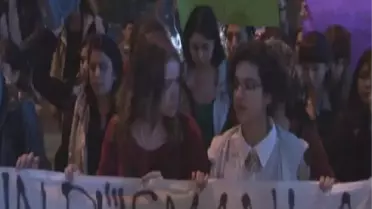 Kadınlardan Gözde Kansu'ya Destek