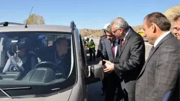 Kurallara Uyan Sürücülere 'Kaya Tuzu' Hediye Edildi