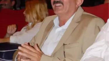 Kürtçe Bayram Mesajıyla Gündeme Gelen Başkan Personeliyle Bayramlaştı