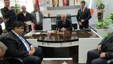 AK Parti Tuşba Belediye Başkan Aday Adayı Süleyman Can, AK Parti Tuşba İlçe Başkanlığını Ziyaret...