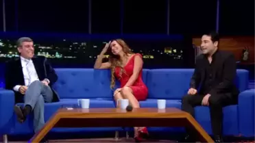 Atilla Taş Stüdyoyu Kahkahalara Boğdu