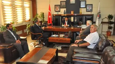 Görme Engelliler Derneği Başkan Yaman'ı Ziyaret Etti