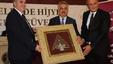 Bakan Yazıcı Kursiyerlere Sertifikalarını Dağıttı