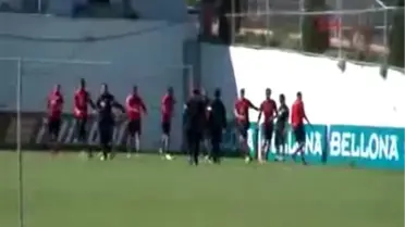 Trabzonspor Teknik Direktörü Akçay, Malouda'ya Özel Antrenman Yaptırdı